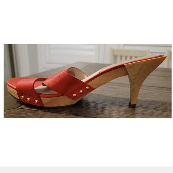 Michael Kors Saffiano Leather Slide Sandles Wood Heel Orange Size 9.5 - Picture 9 of 13